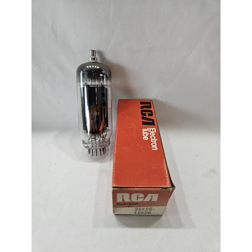 30KD6 40KD6 TUBE RCA NOS W/ BOX VINTAGE Not Tested